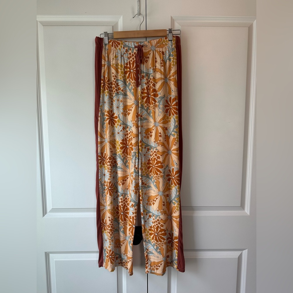 World Market Women’s Maggie Rust & Blue Retro Floral Pajama Pants
